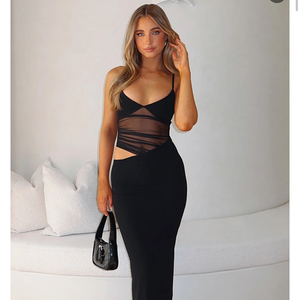 Elegant Black Mesh Panel Dress